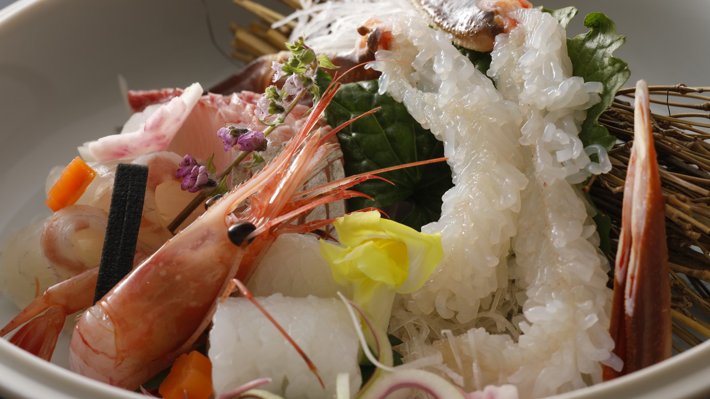 【冬・山陰産タグ付き松葉蟹2杯使用】花咲くかに刺し・焼きがにと甲羅焼・茹で松葉蟹1杯をご堪能！