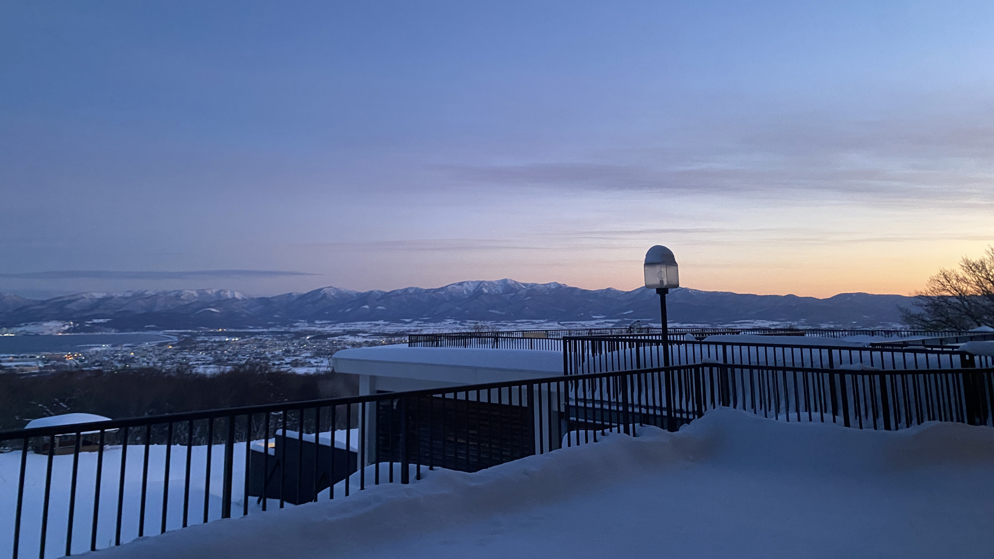 #冬の日本海・積丹半島を一望