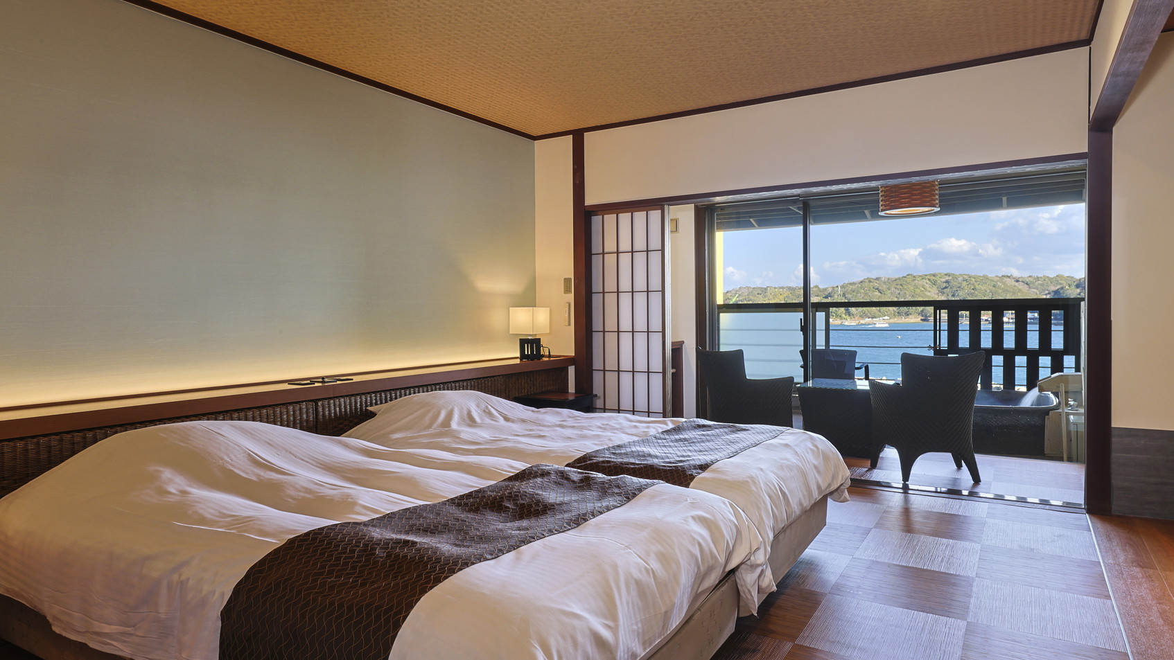 【ツインベッド38平米】◆海側・露天風呂付き◆〜2名様◆禁煙