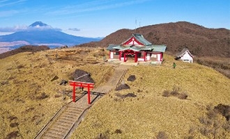 ◎なんかいいねっ箱根◎絶景・源泉・貸切り露天〈空飛ぶ石風呂〉で。とっておき”幸福な宿”　「現金特価」