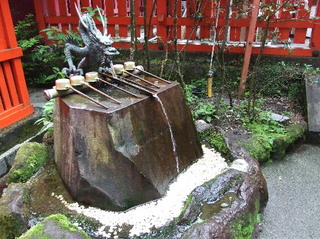 『九頭龍神社の龍神水』