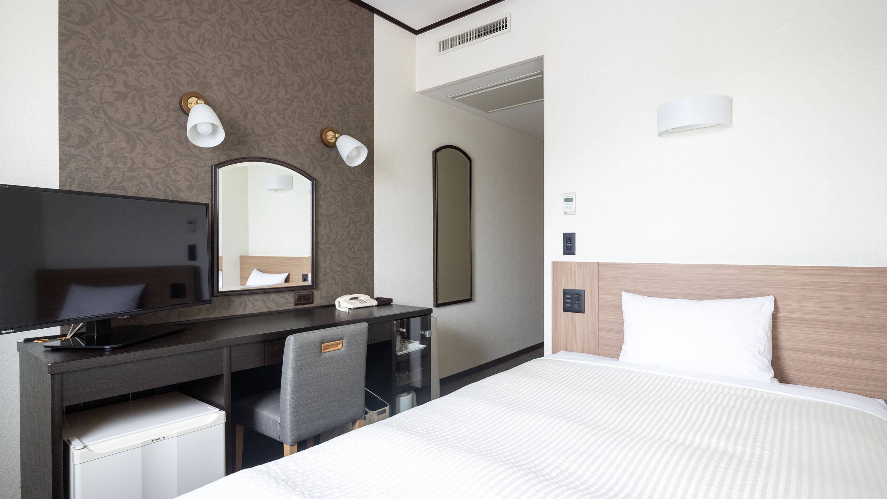 レディースシングル