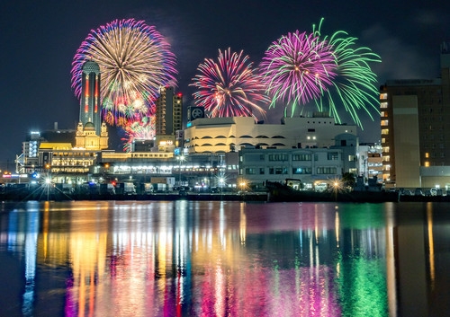 ☆関門海峡花火大会2026【協賛芝生イス席】チケット付♪12時チェックアウトプラン☆