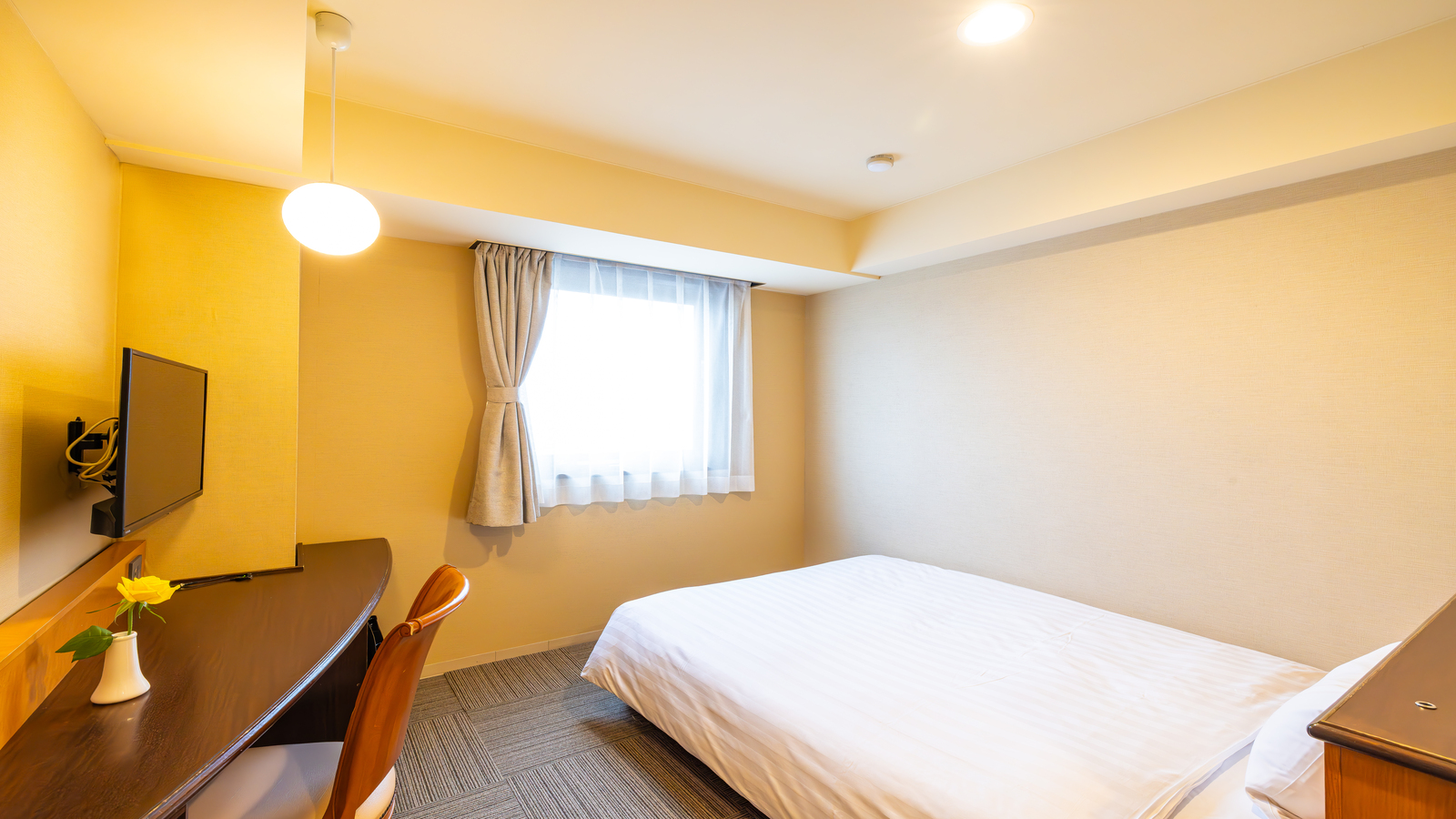 セミダブルルーム