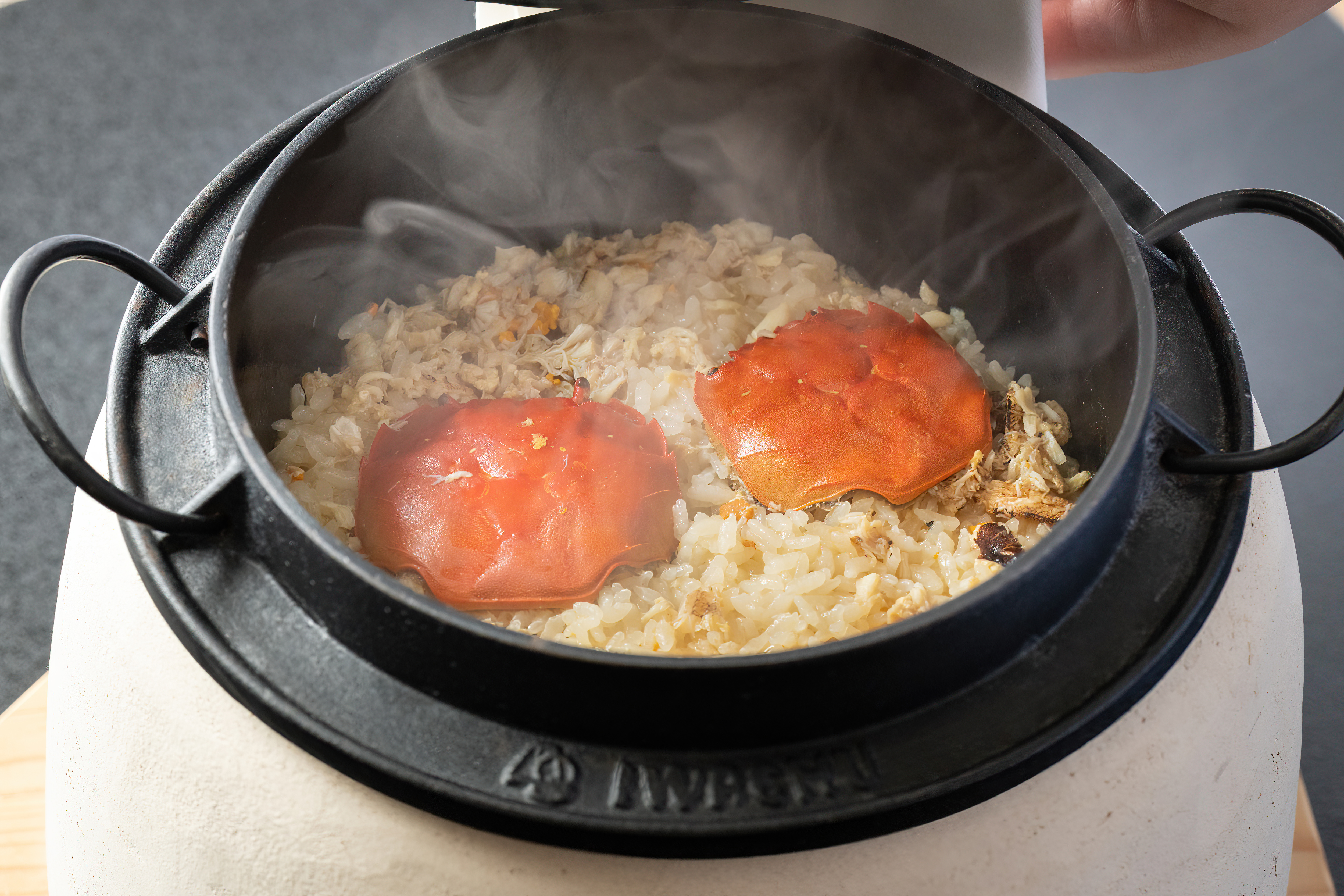 モクズガの釜めし