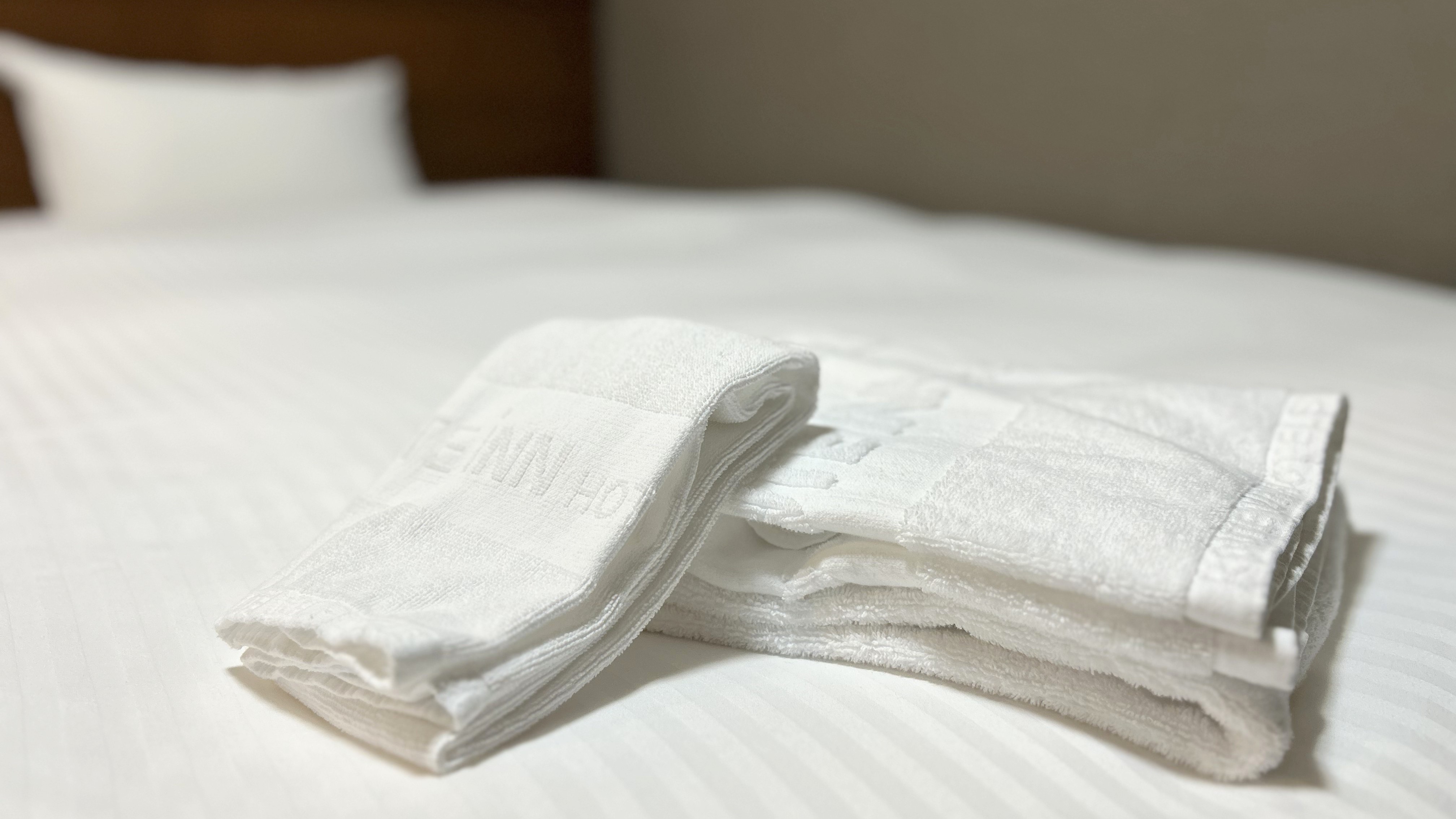 【タオル】ユニットバス内に各1枚ずつご用意しております。