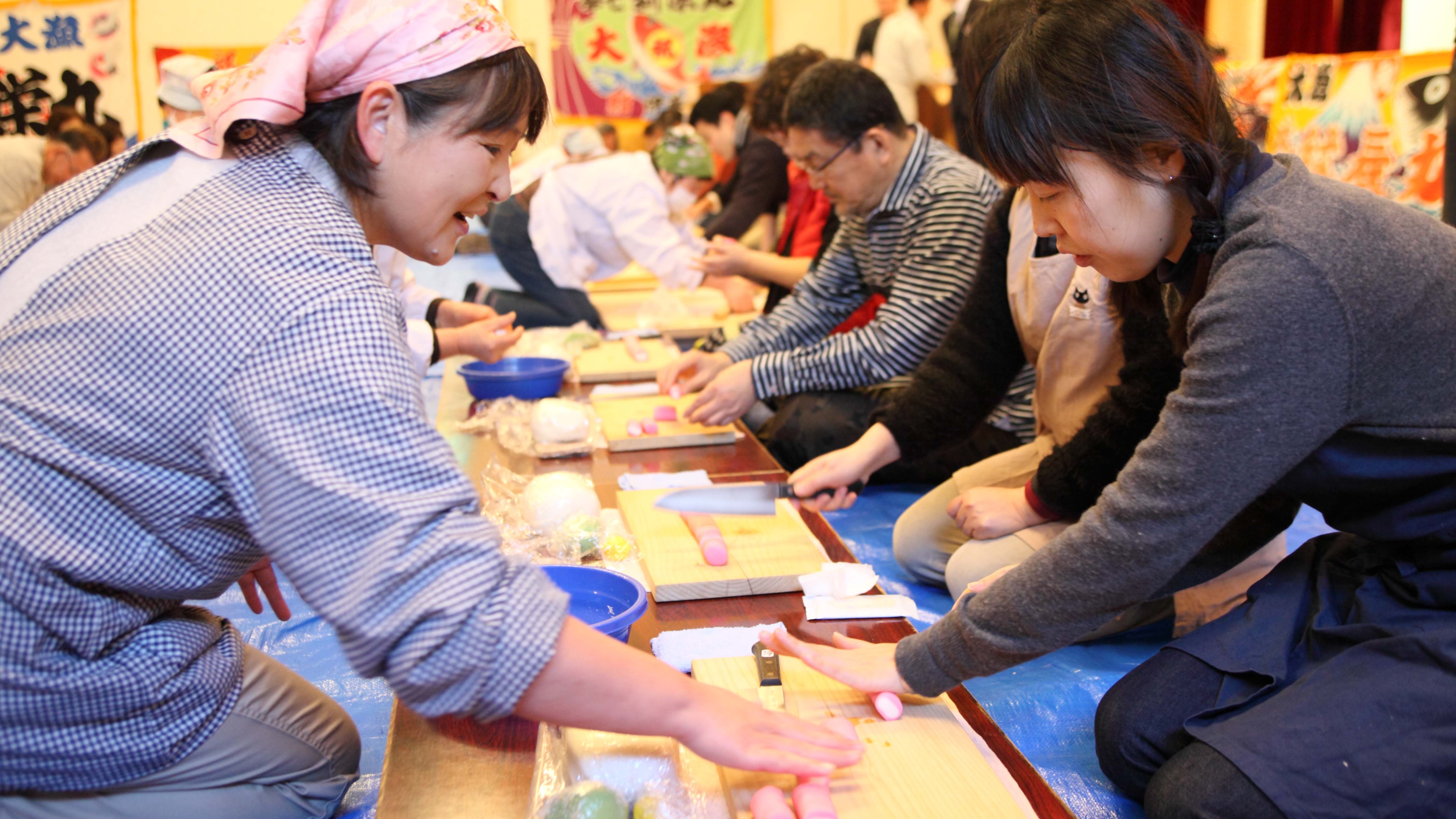 【イベント・大間町】ベコもち作り体験