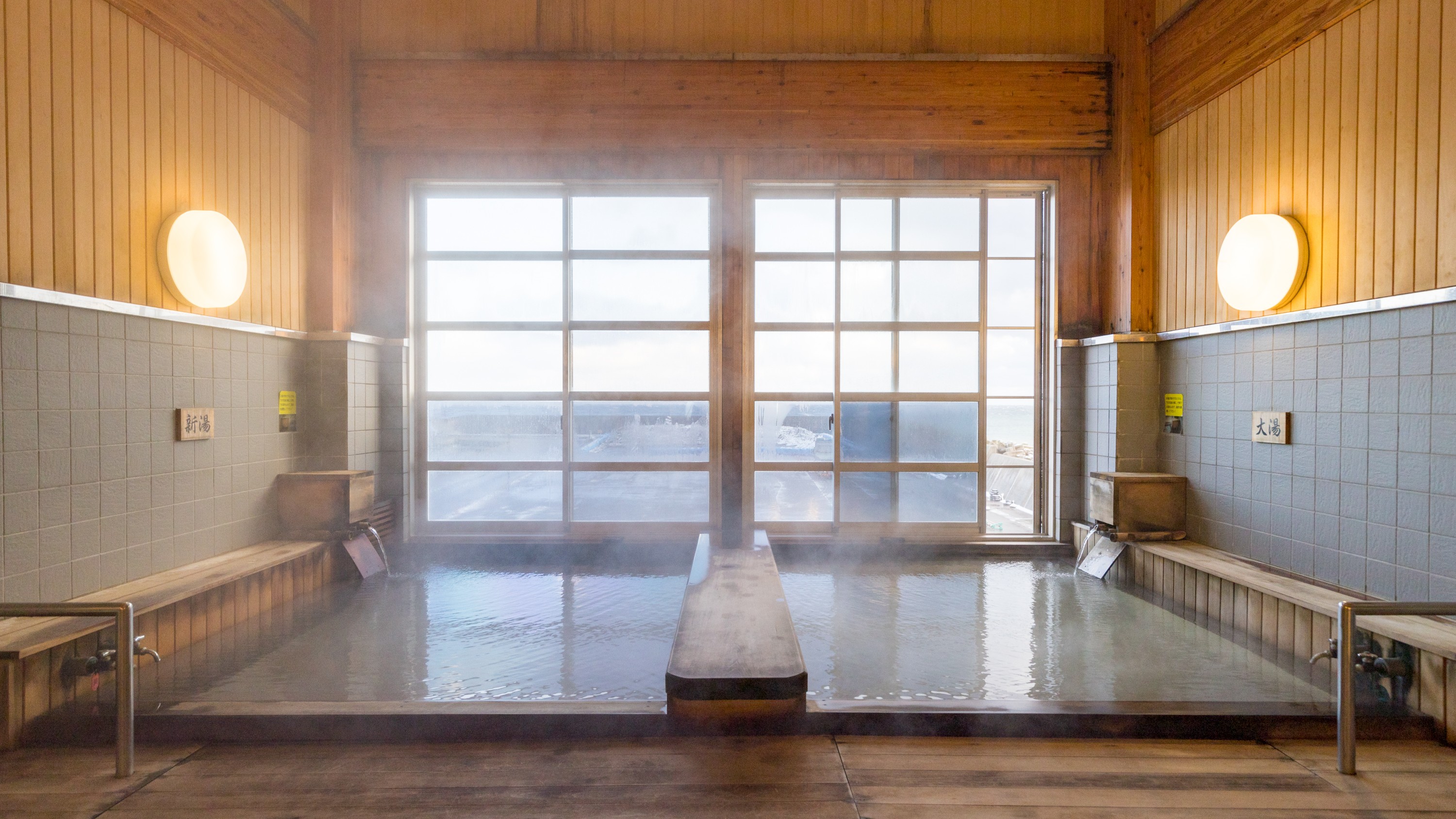 【観光・風間浦村】下風呂温泉郷　海峡の湯