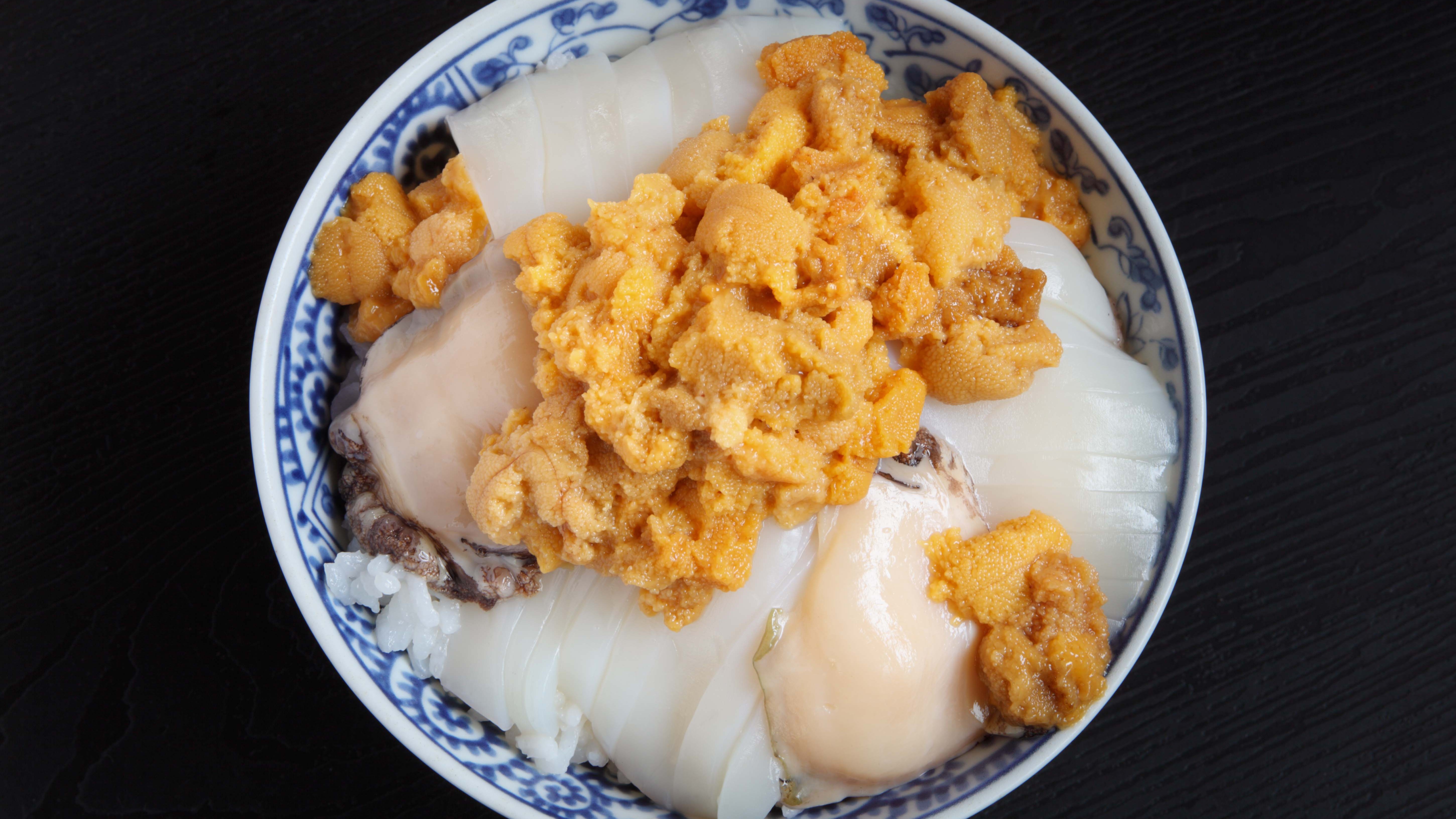 【グルメ・佐井村】歌舞伎丼(ぬいどう食堂)