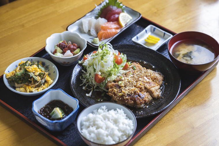 ファミリールーム　2食付き(朝夕)プラン♪　ユニットバス＆シャワー室付き