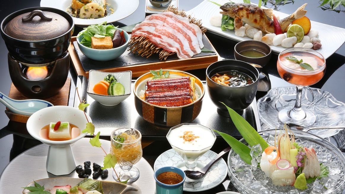 【泰泉閣だし巻き鰻飯付き会席】基本プラン（泰凛会席）と同料金で、鰻飯無料付き！※平日限定※