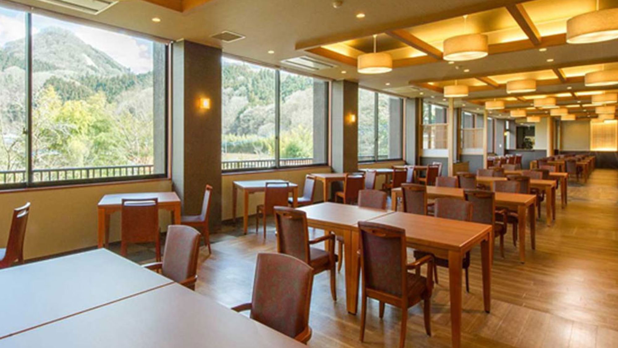 【施設】旬菜ダイニング 浪漫亭