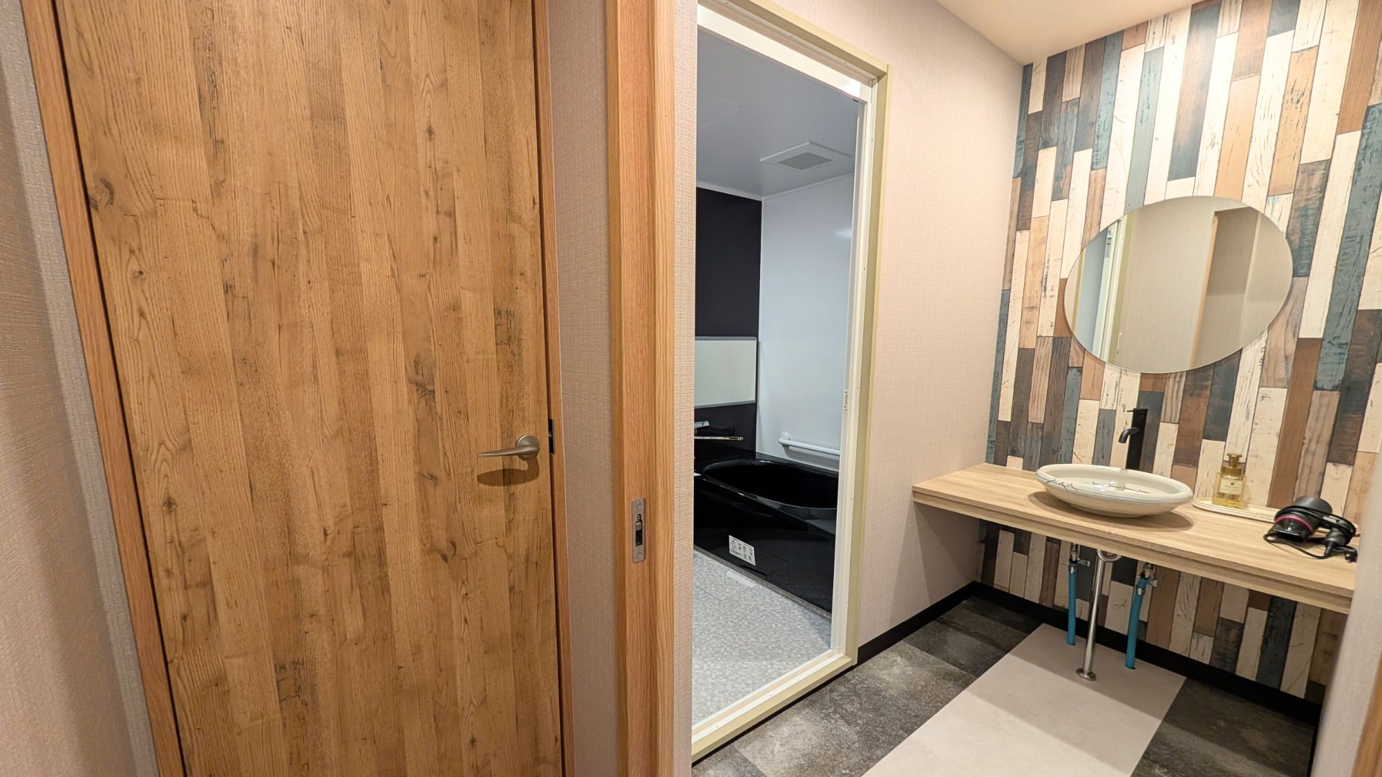 【ファミリールーム「ゆう」】洗面台