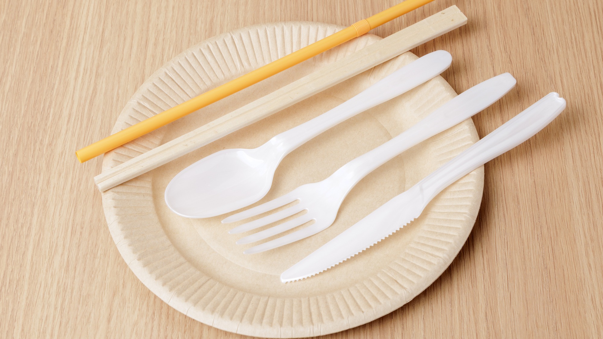使い捨てナイフ・フォーク・スプーン