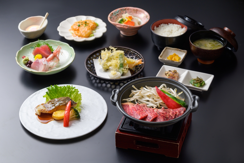 【禁煙室】一泊二食付き『万葉プラン』（一泊二食付きの基本プランです）
