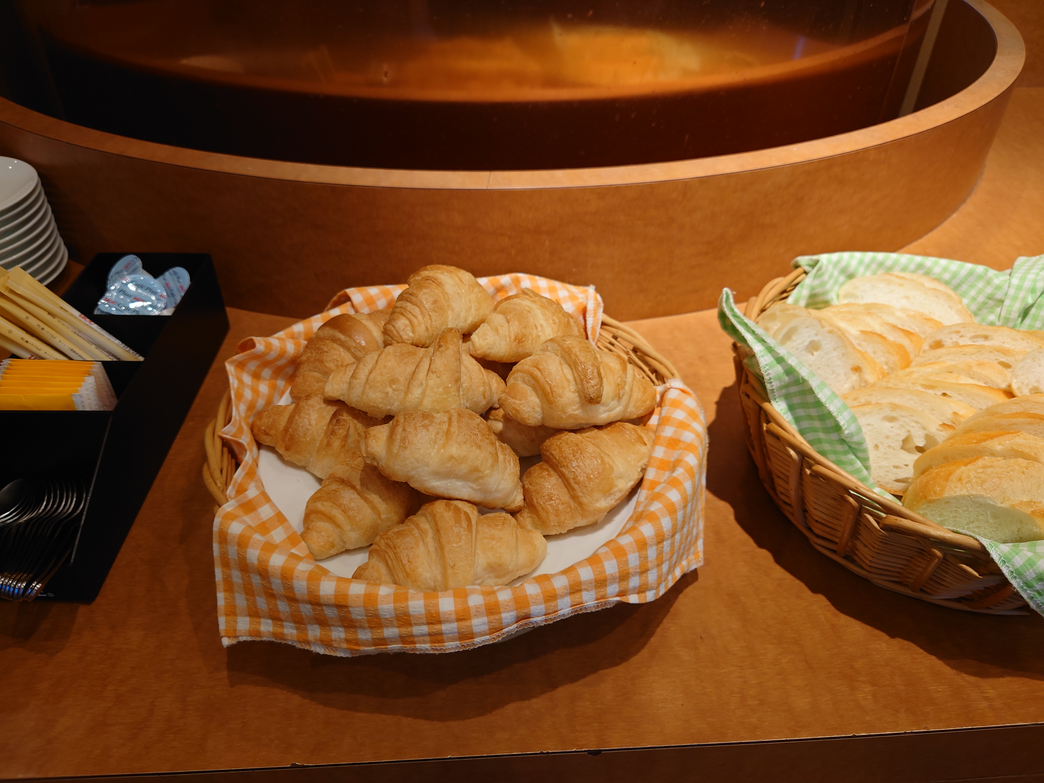 【日本海庄や】パン