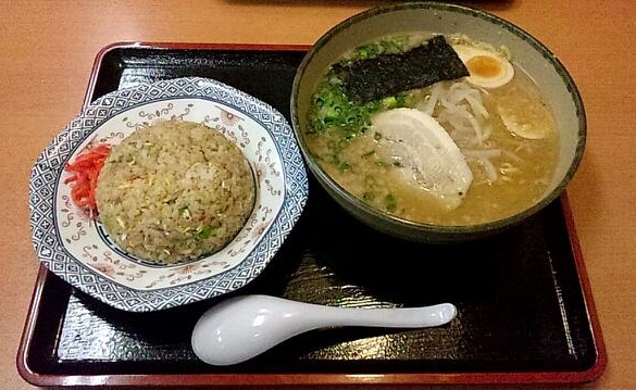 ■□土日祝日限定□■【人気企画】『★にんたまラーメン★【１２００円】夕食付プラン』◆朝食無し◆