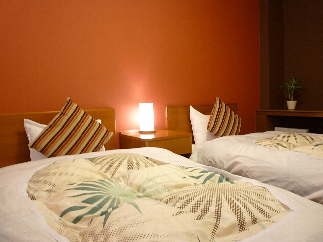 ■ Stylish Western-style twin room ☆Renovated☆
