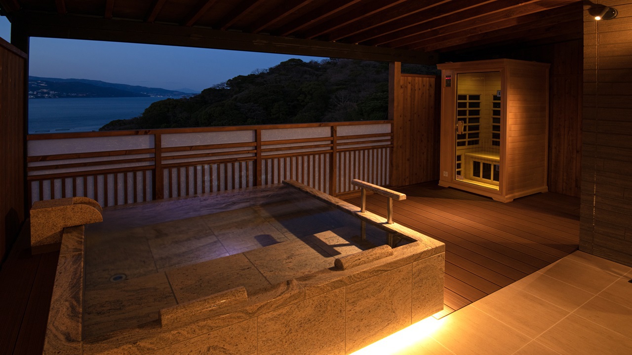 本館【海の間】露天風呂