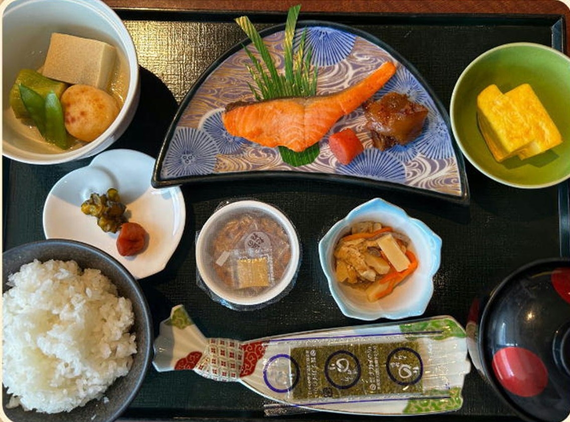  □全室禁煙□ １２：００チェックアウトプラン □朝食付き□