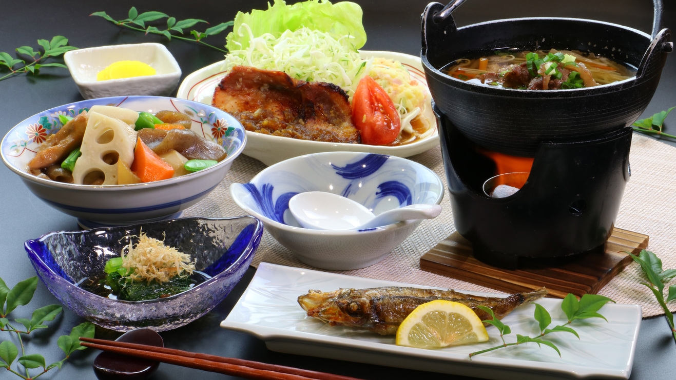 【1泊2食付】ビジネス利用に最適！こだわりの手作り料理が大人気☆Wi-Fi完備