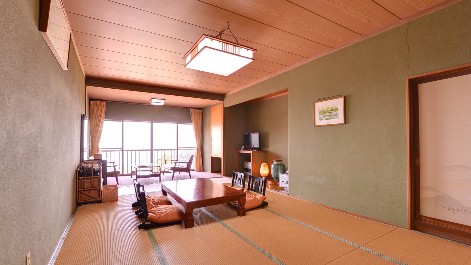 *やまぶき（客室一例）/ご家族やグループでのご宿泊に◎お部屋から望む関東平野は絶景そのもの。