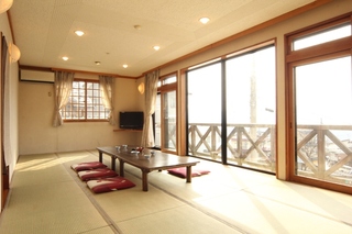 和室１８畳