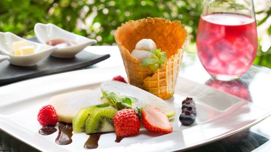 【5・6階客室指定】新年を寿ぐ鉄板焼ディナーと絶景温泉で迎える年末年始