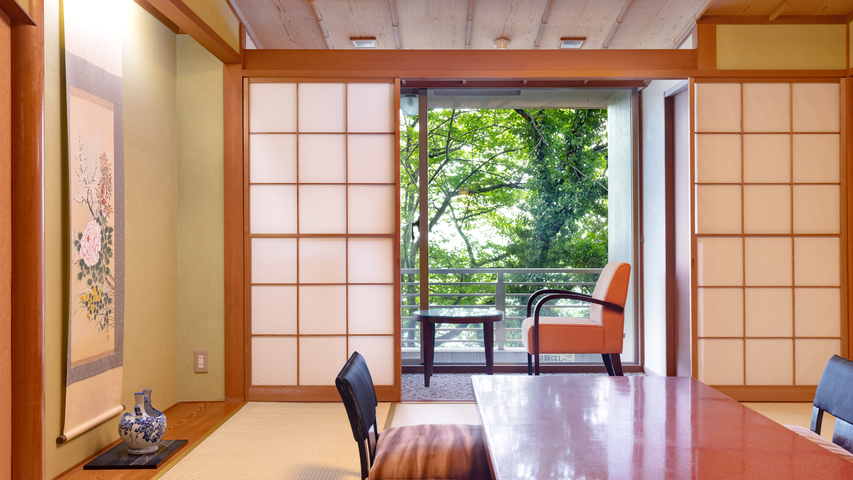 低層階（5・6階）10畳一間【夕食／フレンチ懐石】