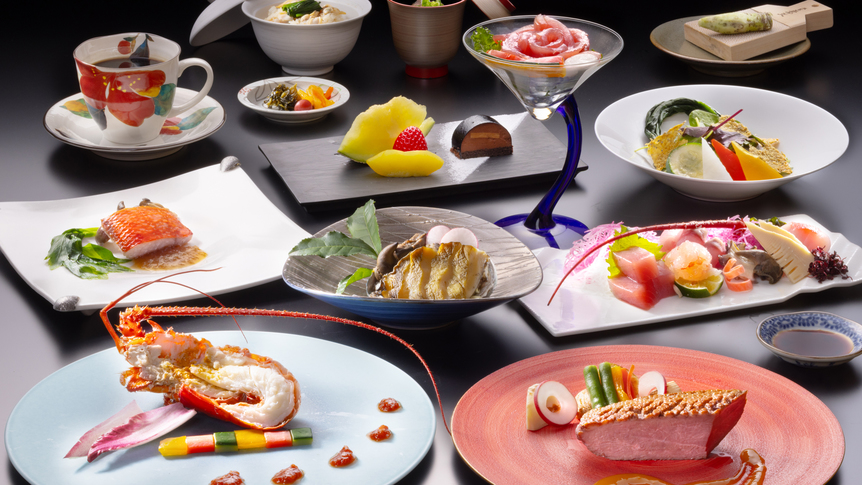 【早割60】夏の風情に浸る｜焼きたてクレープが彩るアフタヌーンティー×碧い海に癒される湯涼み