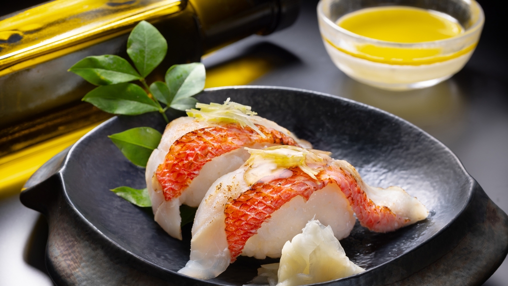 【大人の冬休み】温泉と美食で心身を整える冬のリトリート｜養生スープ＆3種の握り寿司プレゼント