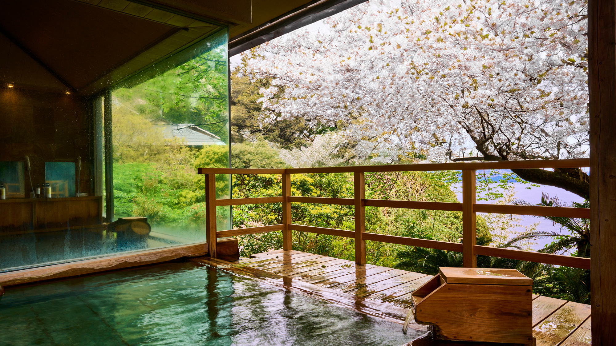 和月／露天風呂・大浴場