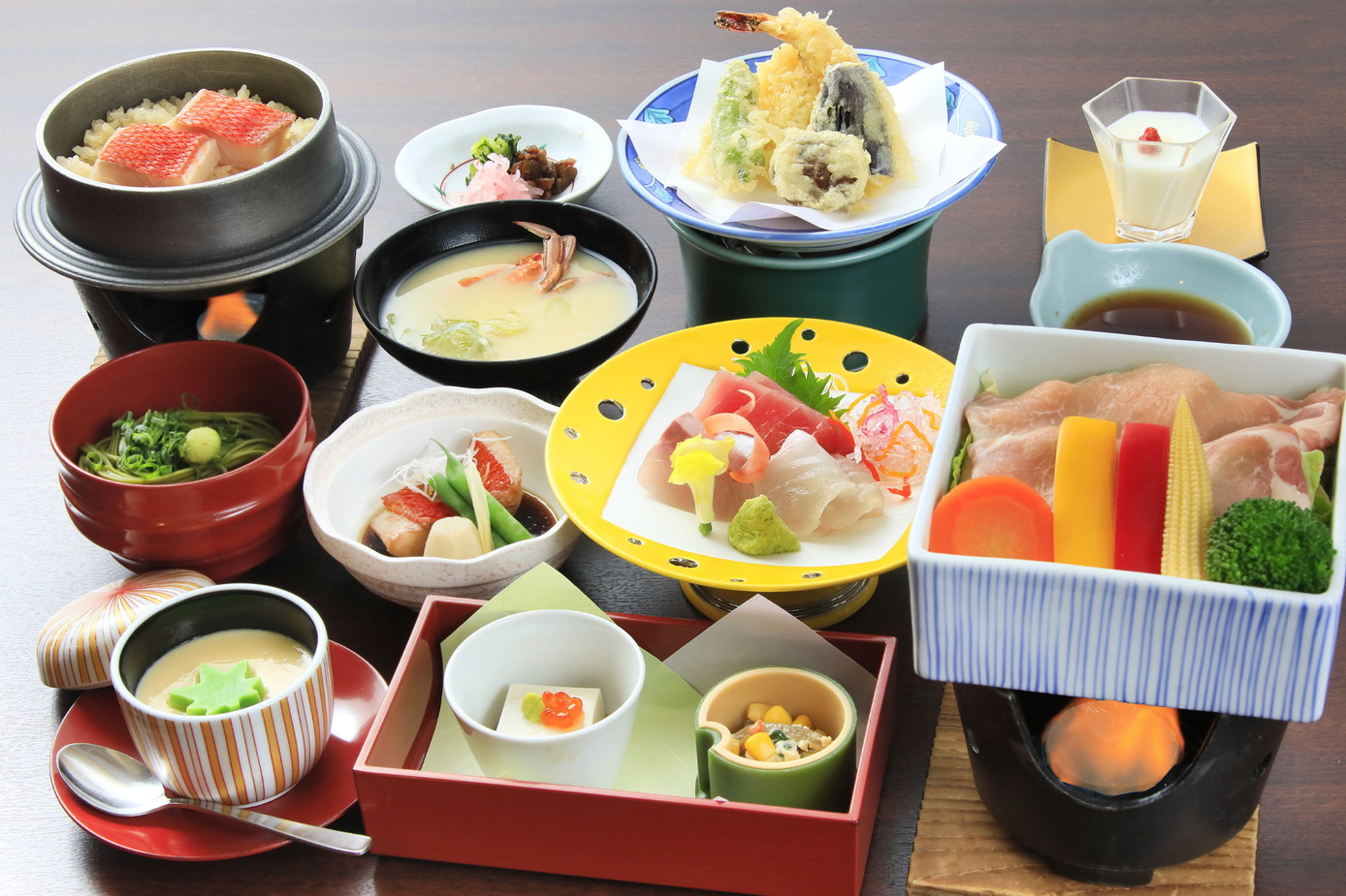 <スタンダードプラン 夕食一例>