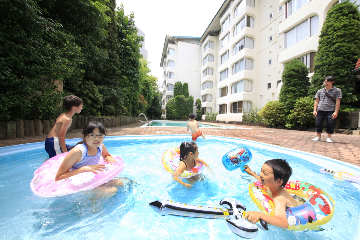 ＜夏季限定　プール＞