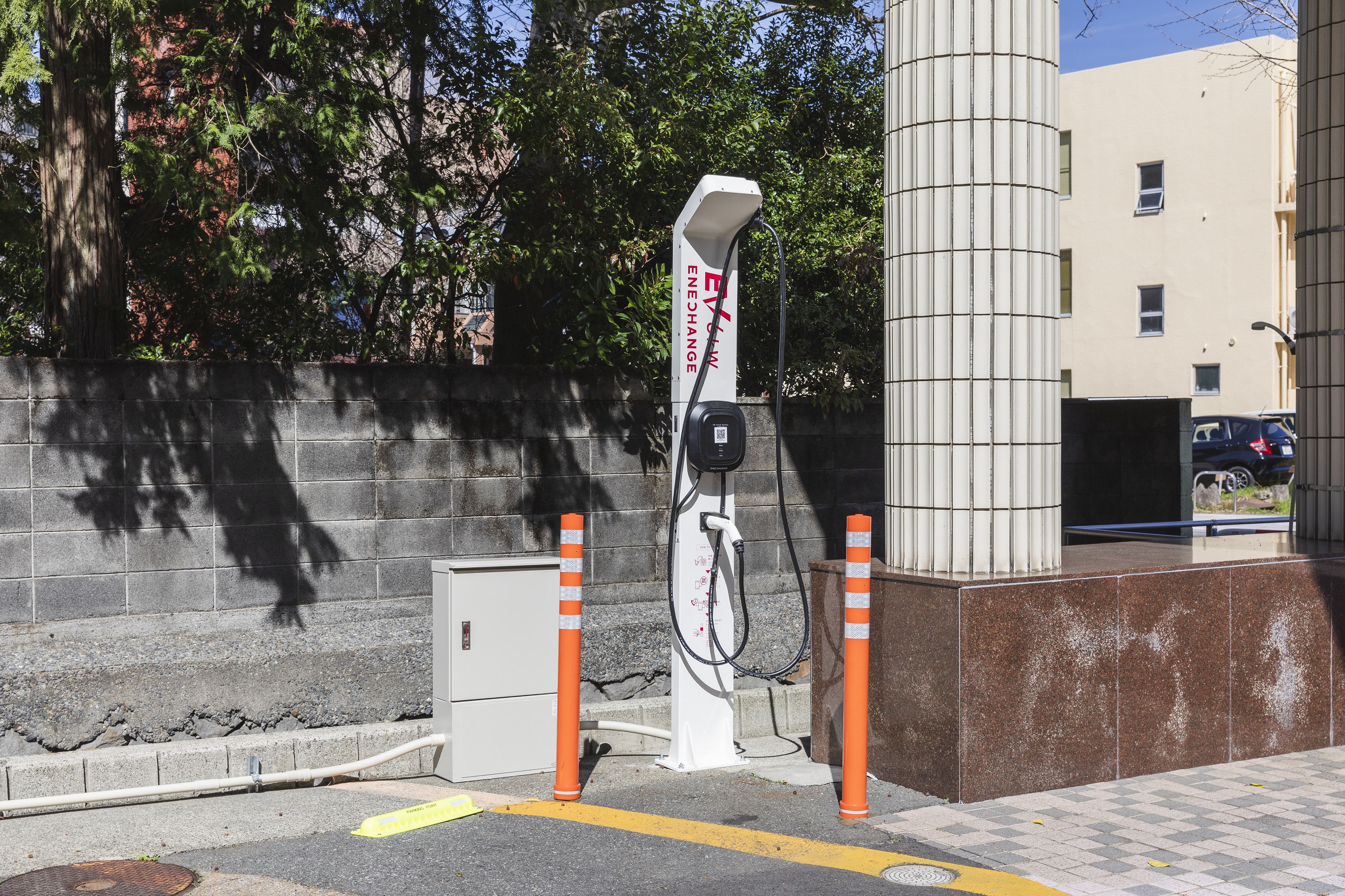 ＜EV充実スタンド＞