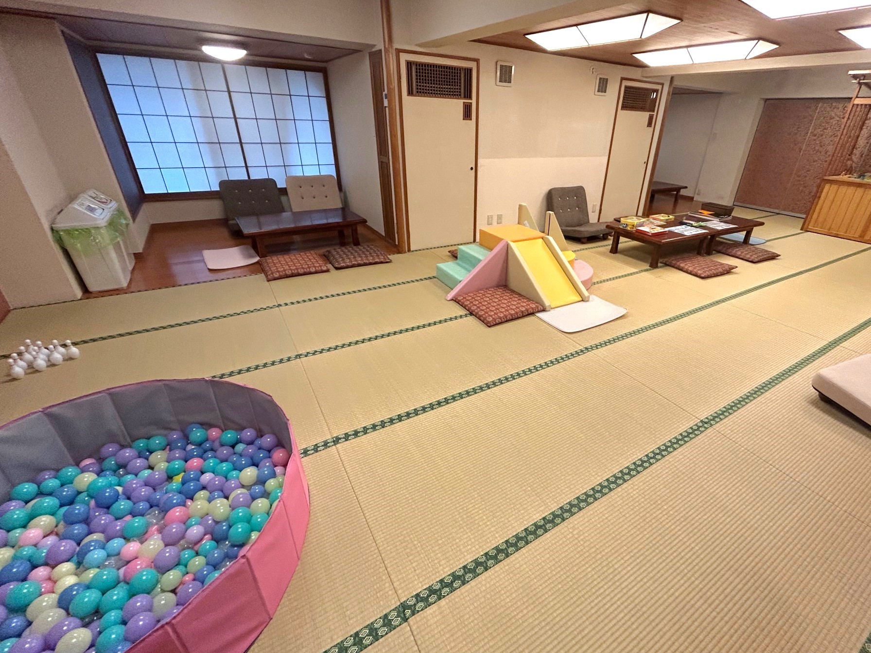 【松の間】キッズスペース
