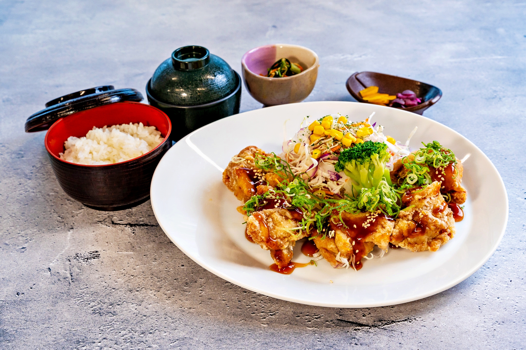 甘酢あんかけ定食1,300円（税込）