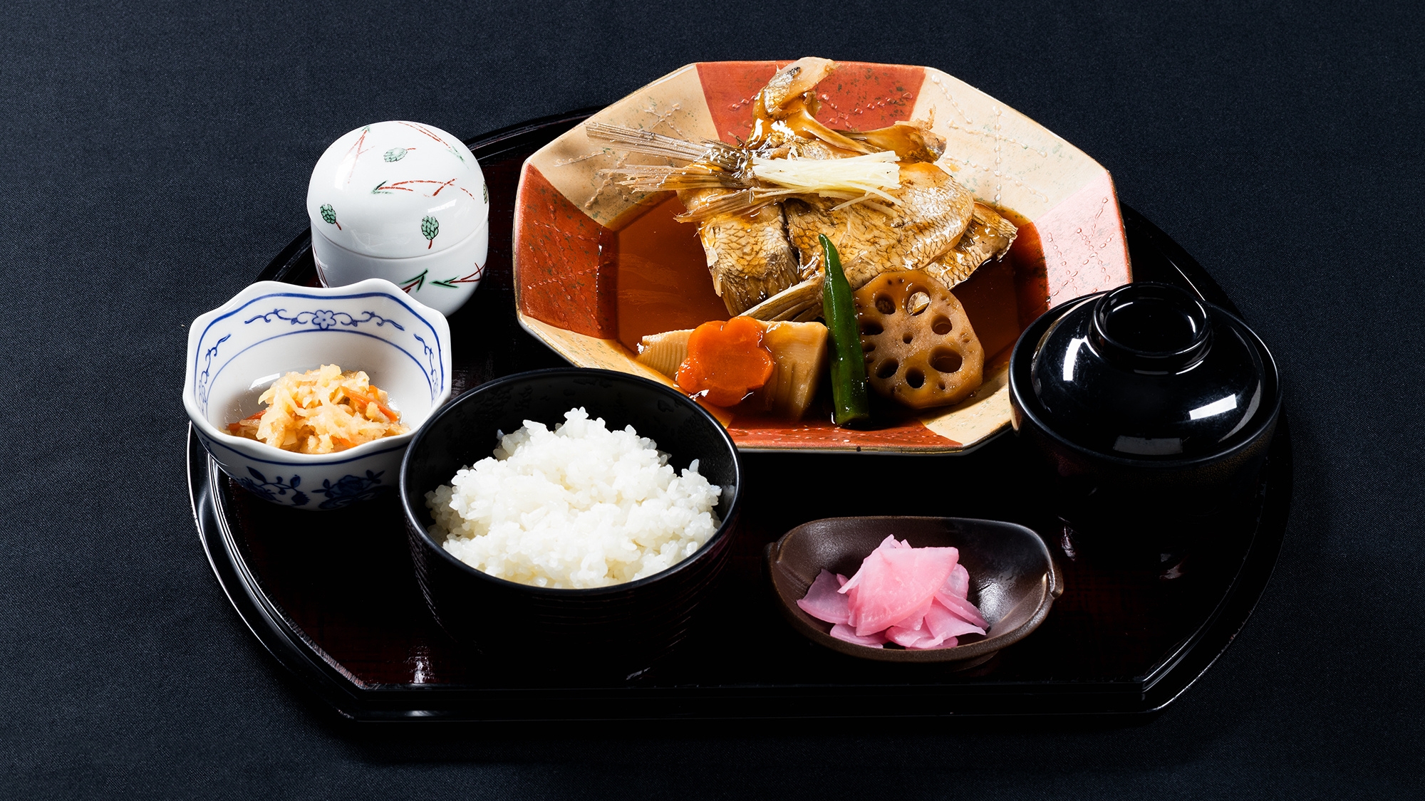 本日の煮魚定食