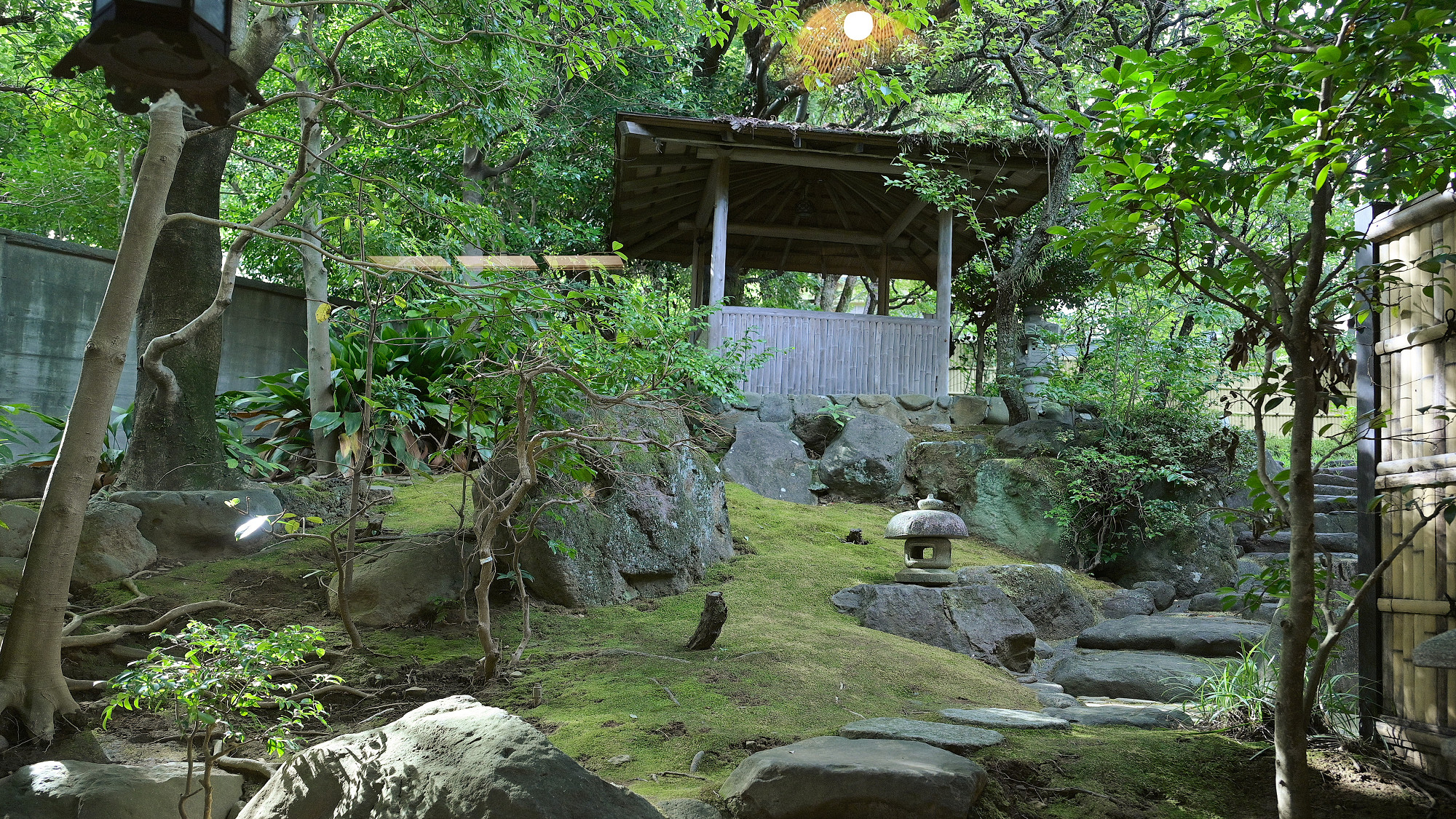 ＜葵＞数寄屋造りの離れ風半露天風呂付客室／和室2間