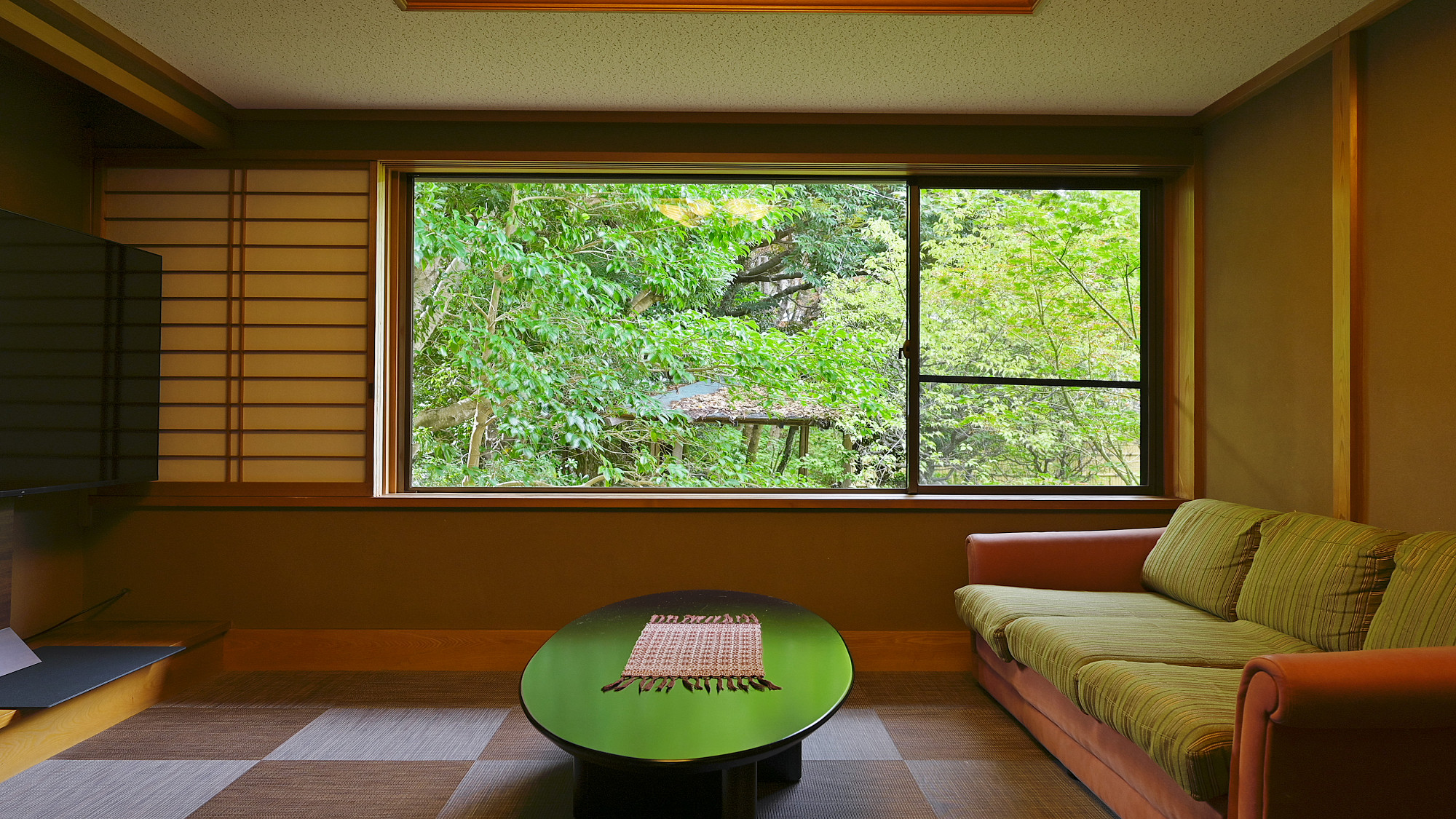 ＜萩＞グループや三世代におすすめの63㎡和室／特別室5間39畳