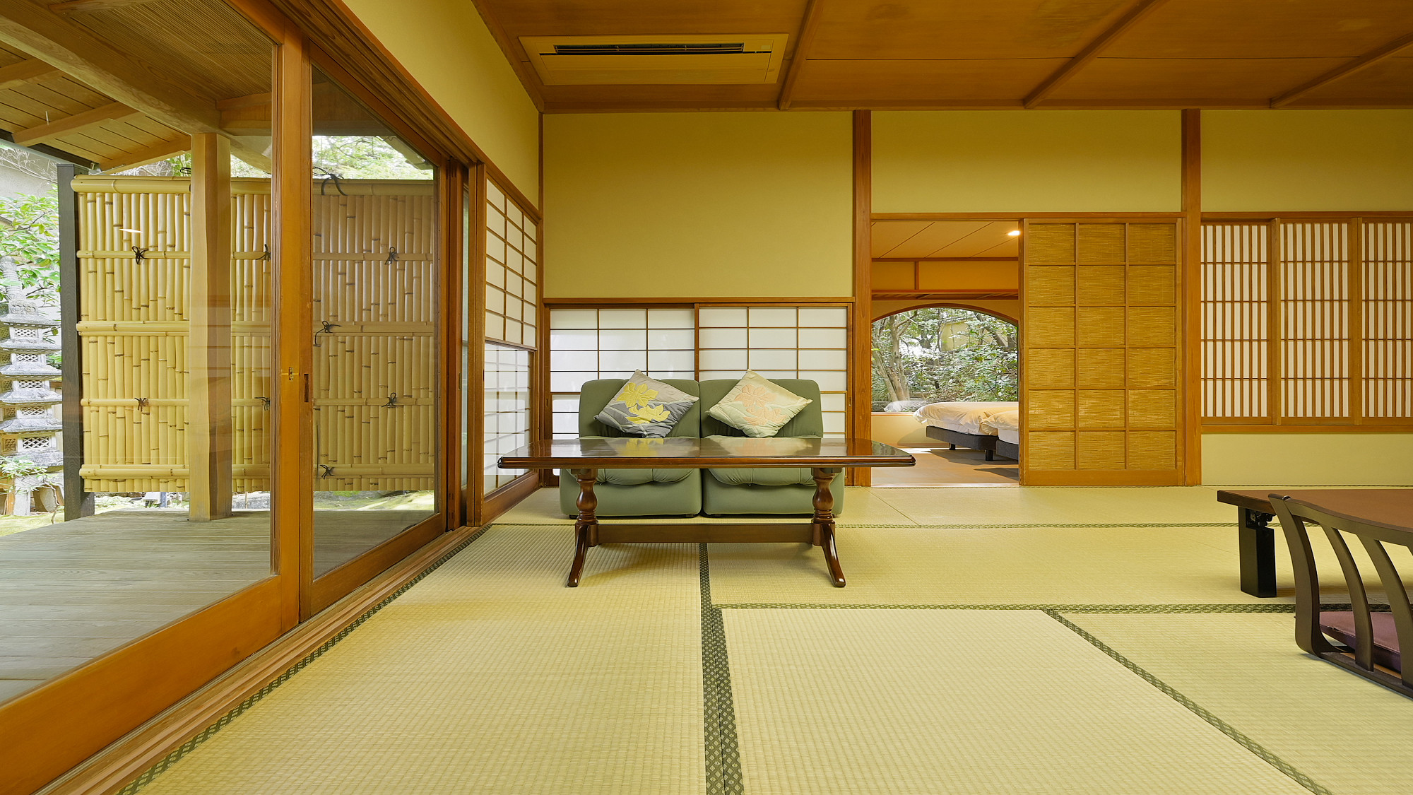 ＜桃山＞離れ風半露天風呂付客室／和室2間＋縁側付