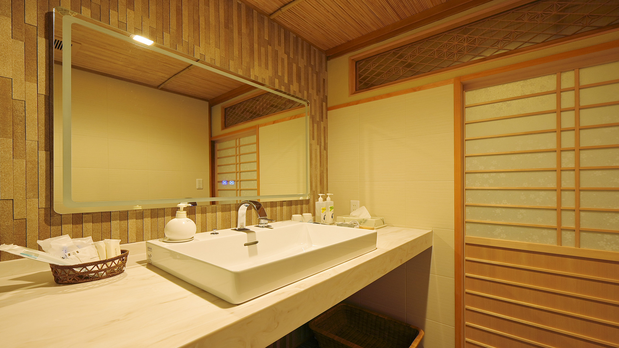 ＜桃山＞離れ風半露天風呂付客室／和室2間＋縁側付