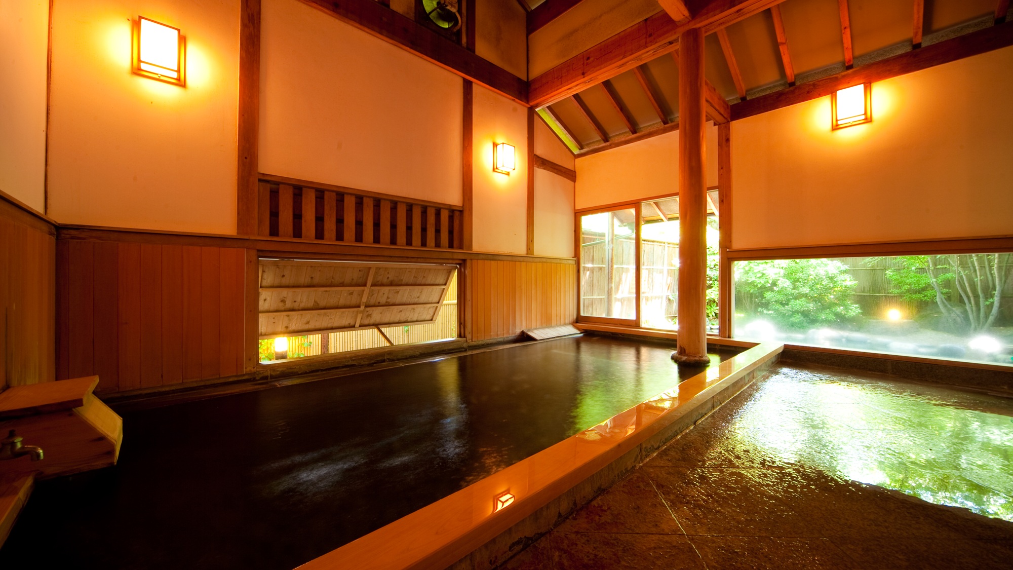 大浴場　源流の湯（内湯）