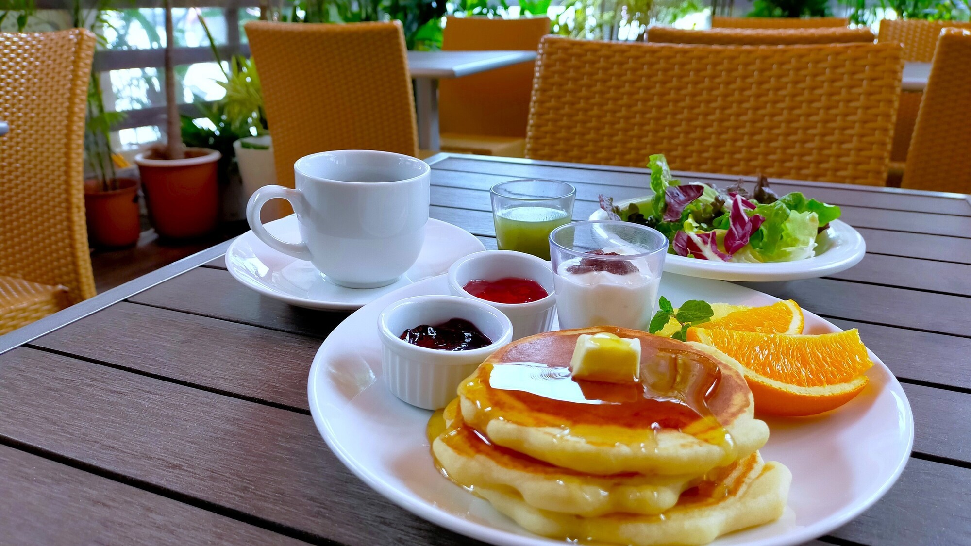朝食バイキング