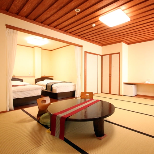 【お部屋】和洋室10畳のお部屋は、[露天風呂＆内湯]付の限定1室の人気のお部屋です。