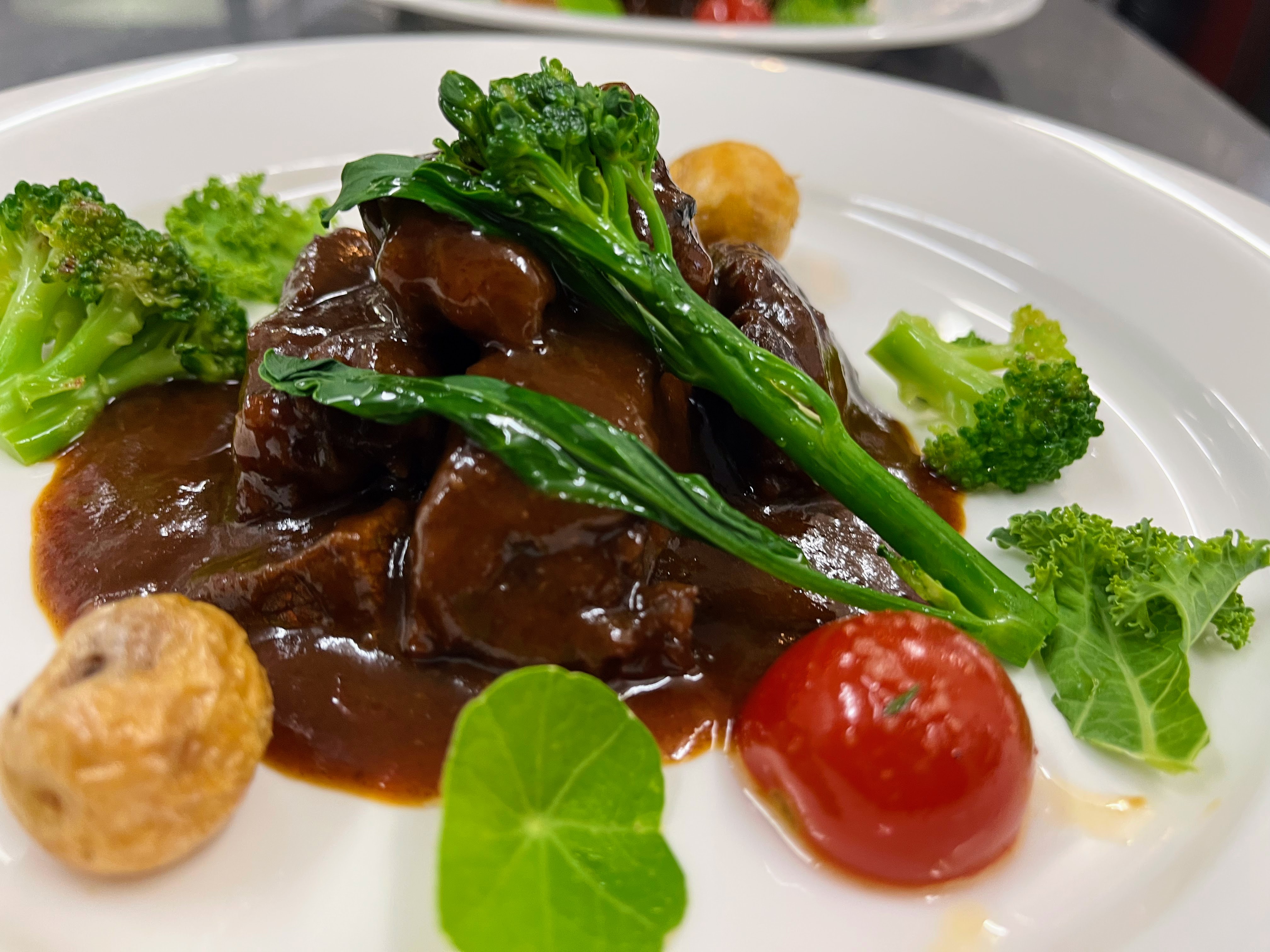 本日のメインデッシュはビーフシチュー