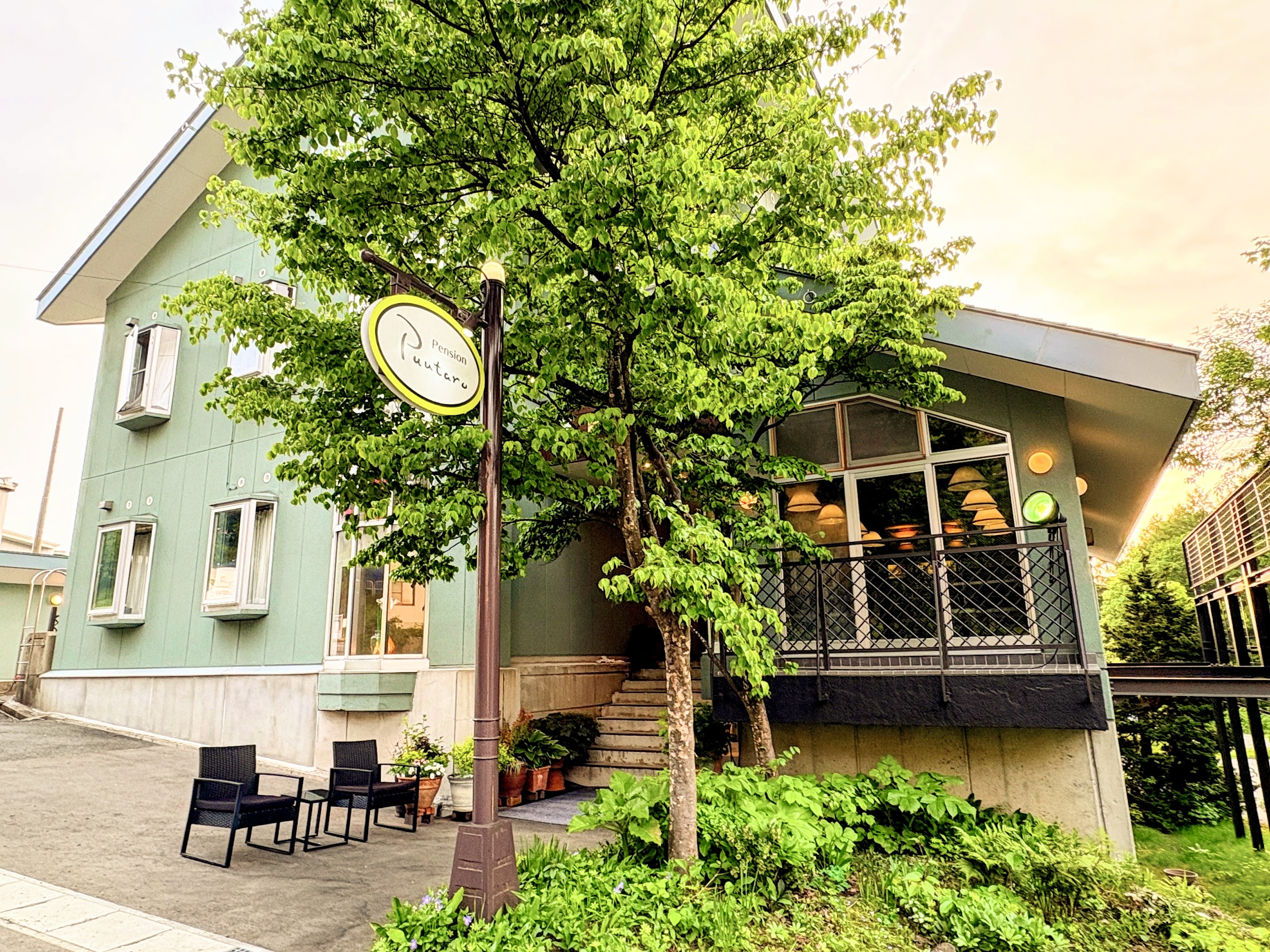 初夏のエントランス