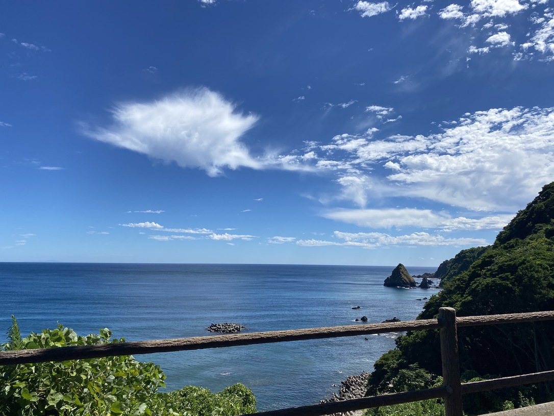 【2食付】能登牛の鉄板焼・海藻しゃぶしゃぶ・新鮮お造りなど地元の味を堪能！