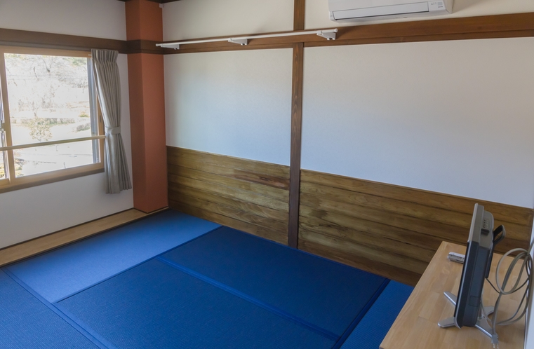*2階和室（一例）畳を入れ替えたリニューアルのお部屋もございます。