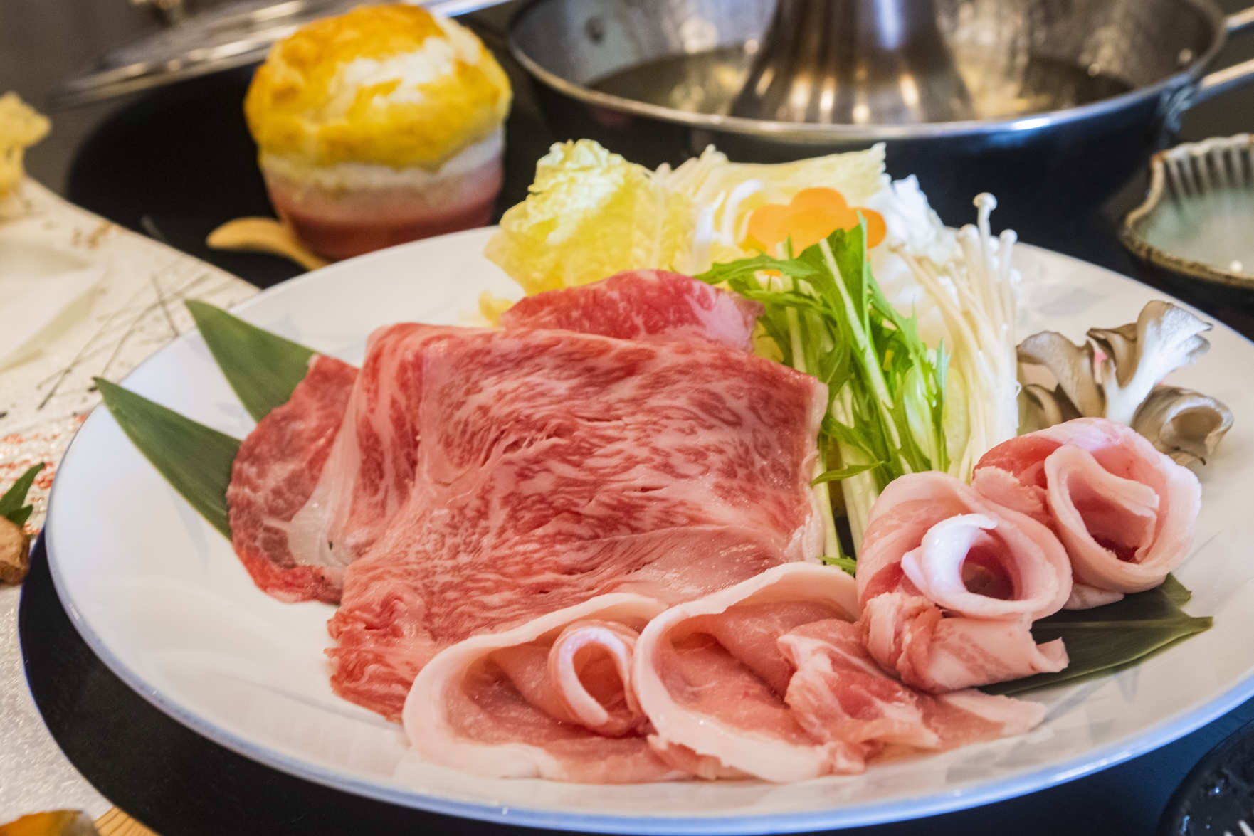 【極み・グレードアップ】上州二大銘柄肉を堪能♪和牛・牛・麦豚バラ＆ロースの贅沢食べ比べ